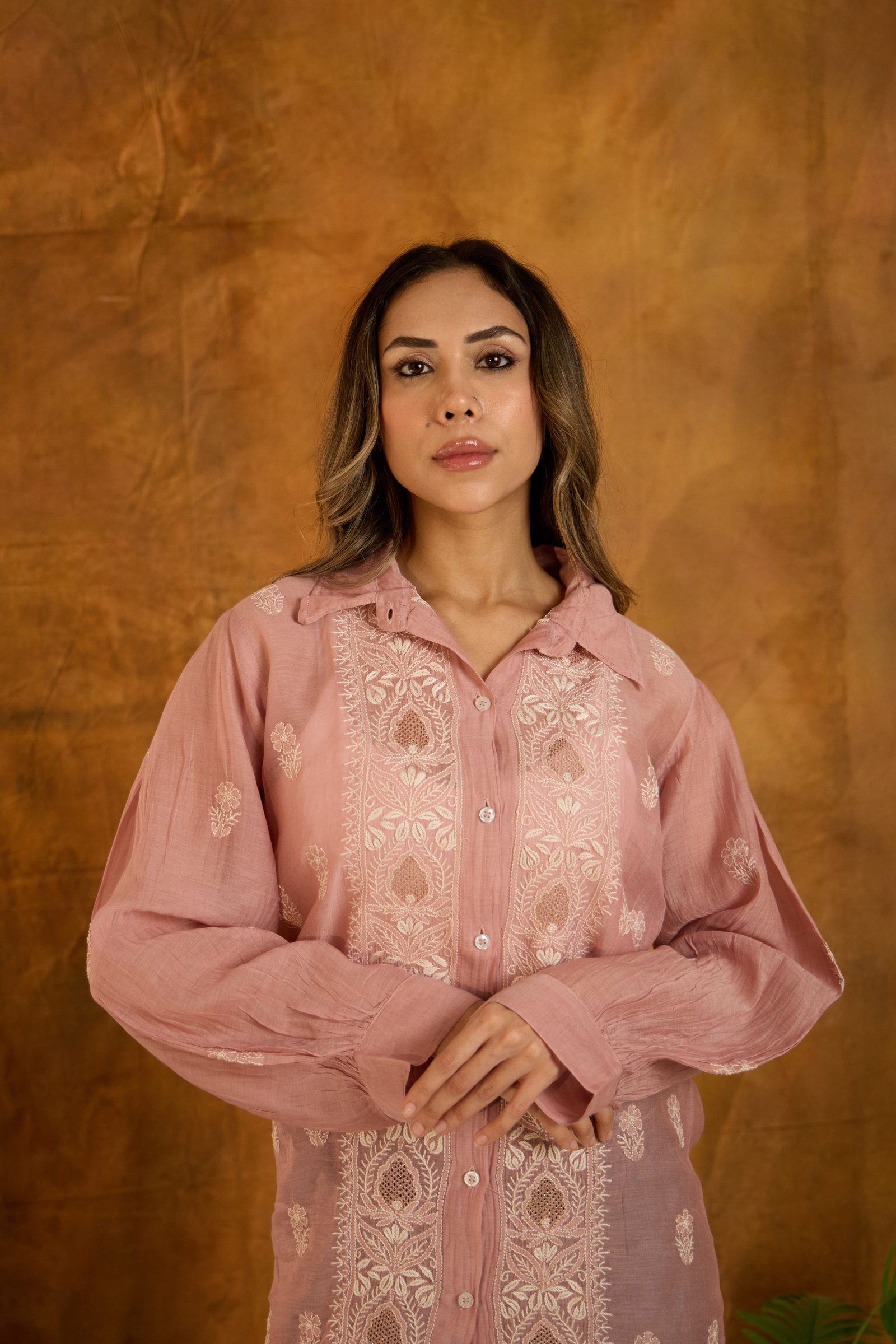 Gul-e-Pari (Chikankari Collared Shirt / Tunic)