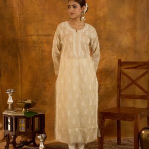 Subah-e-Noor (Pastel Peach Chikankari Kurta Set)