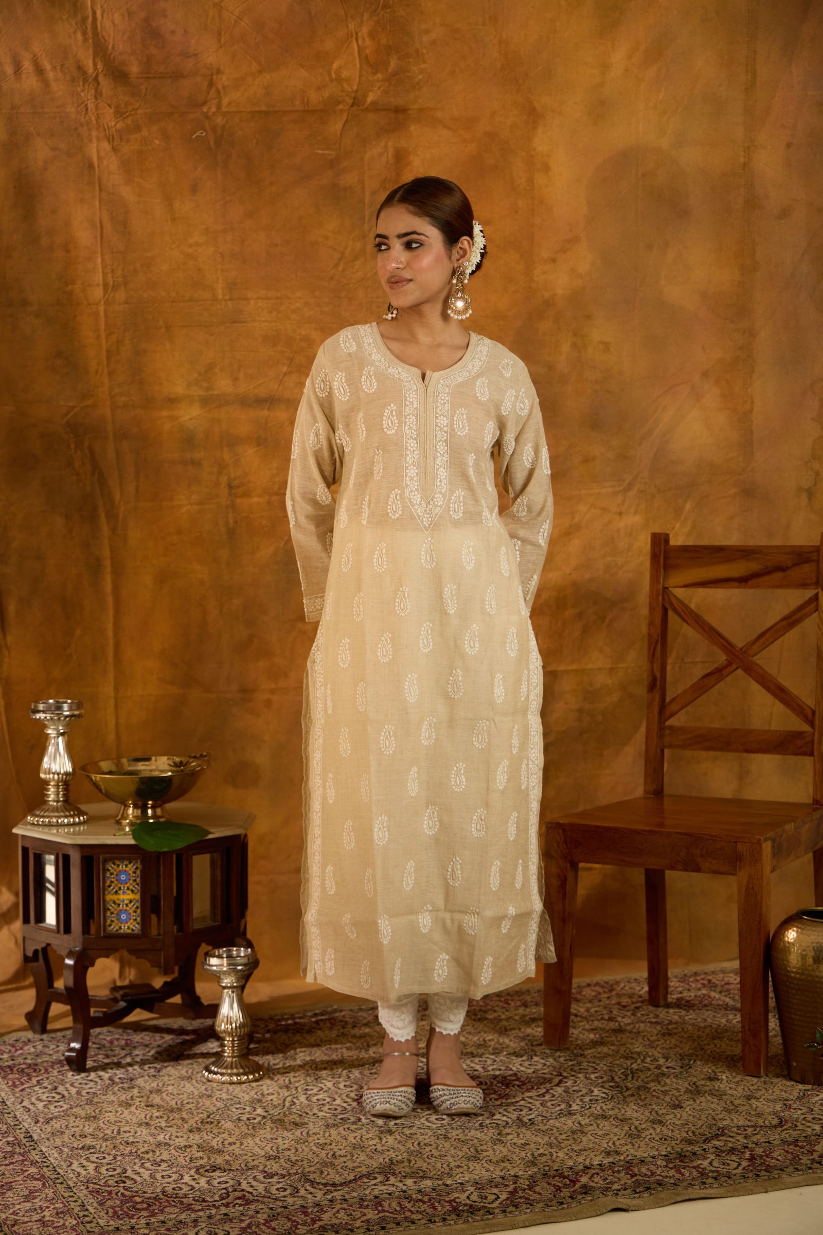 Subah-e-Noor (Pastel Peach Chikankari Kurta Set)